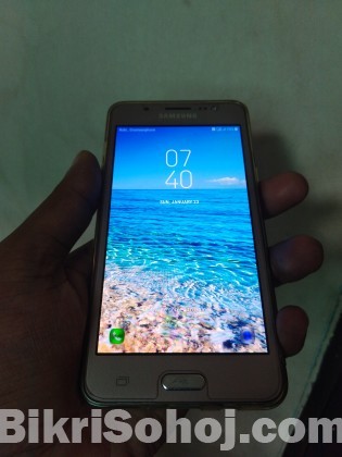 Samsung Galaxy J5 (6)